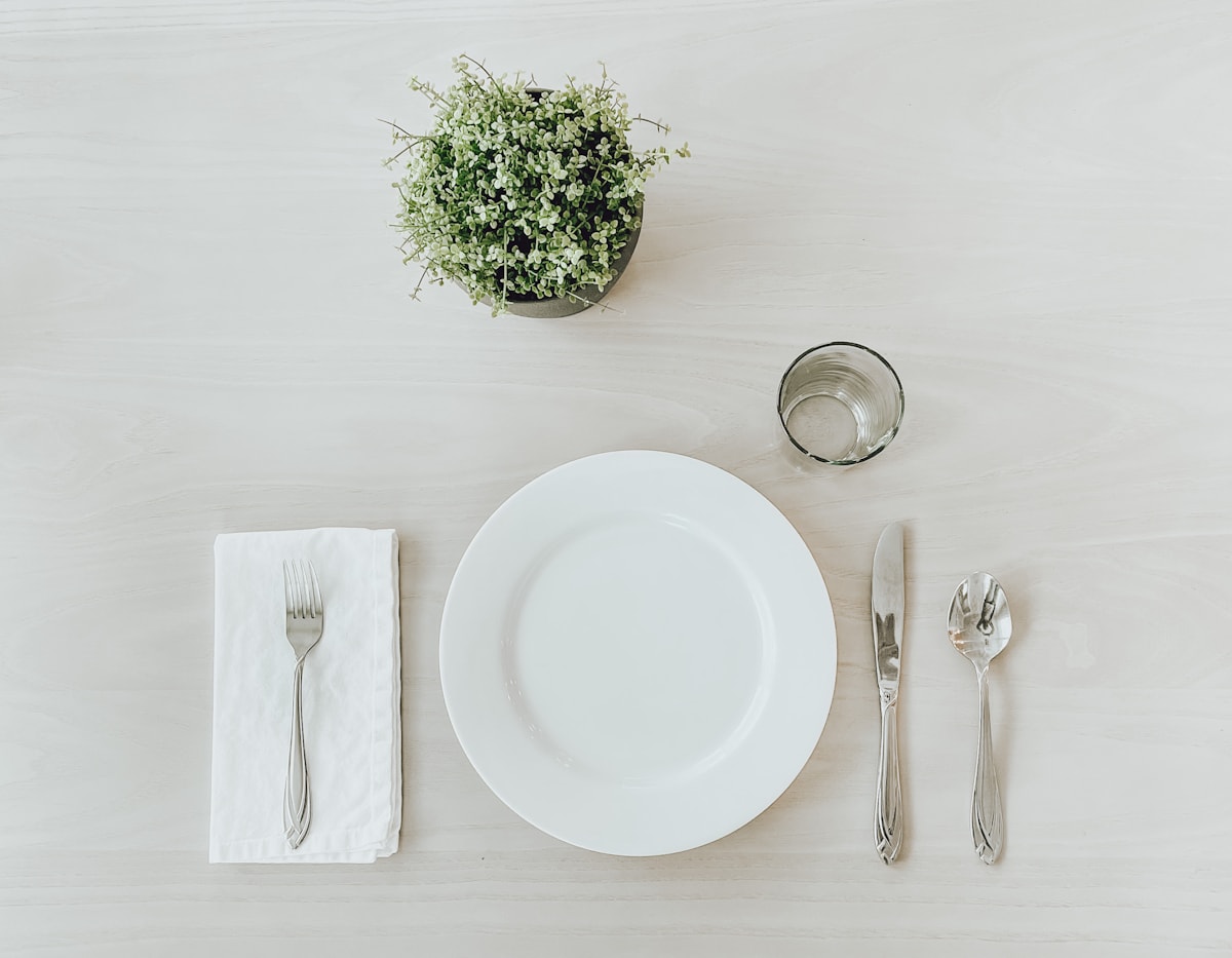 Square Modern Dinner Set